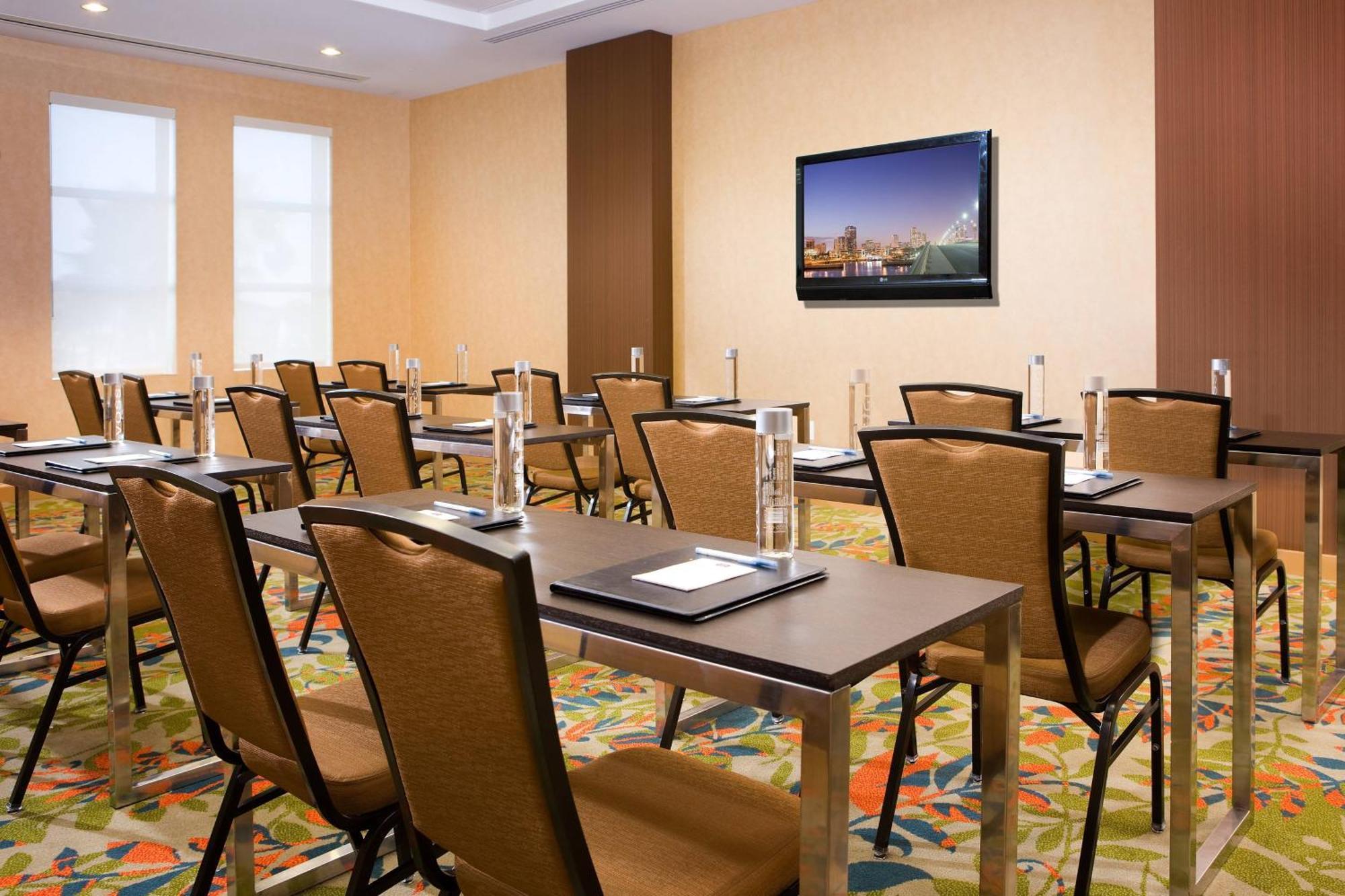 Residence Inn Long Beach Downtown Ngoại thất bức ảnh