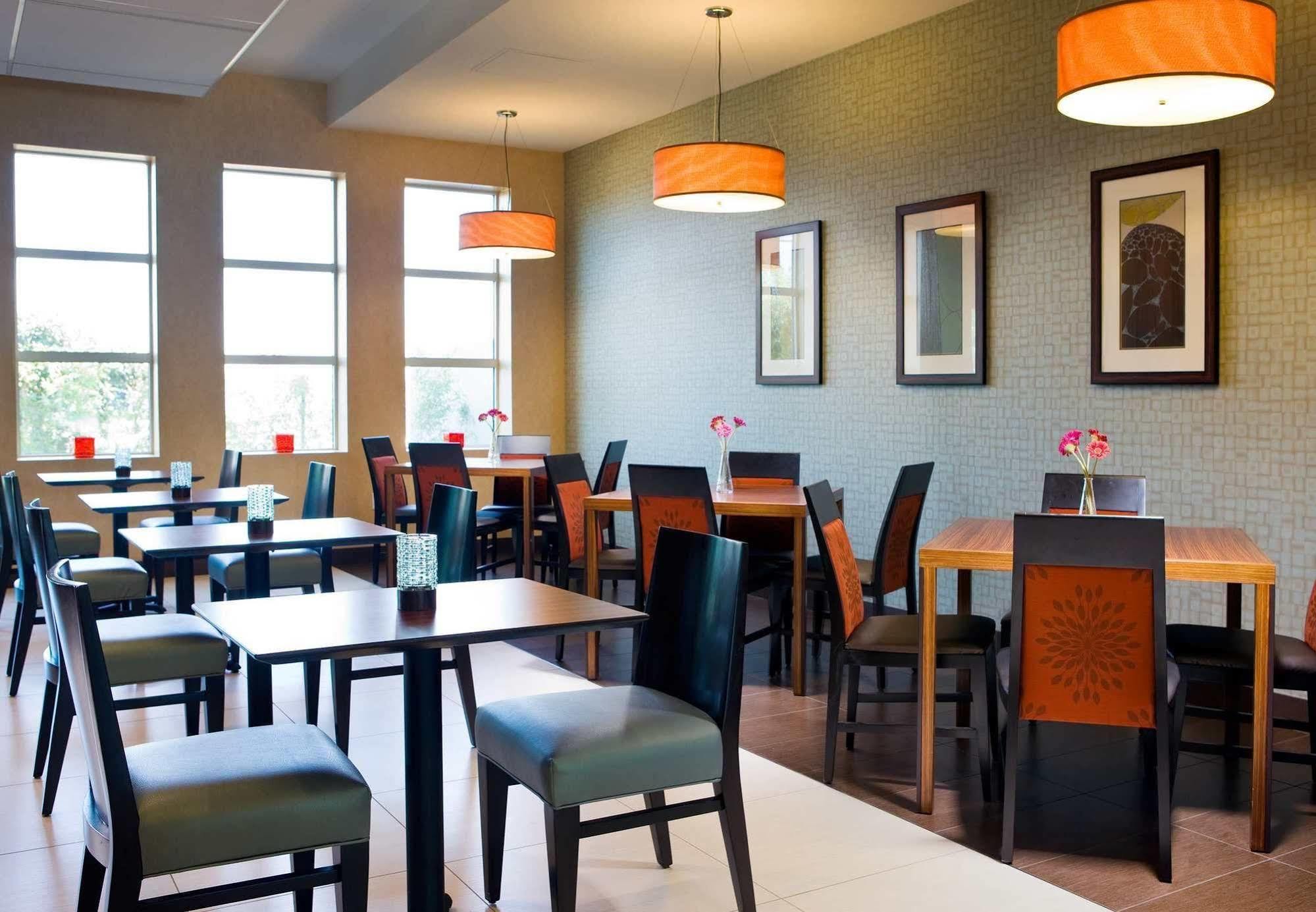 Residence Inn Long Beach Downtown Ngoại thất bức ảnh